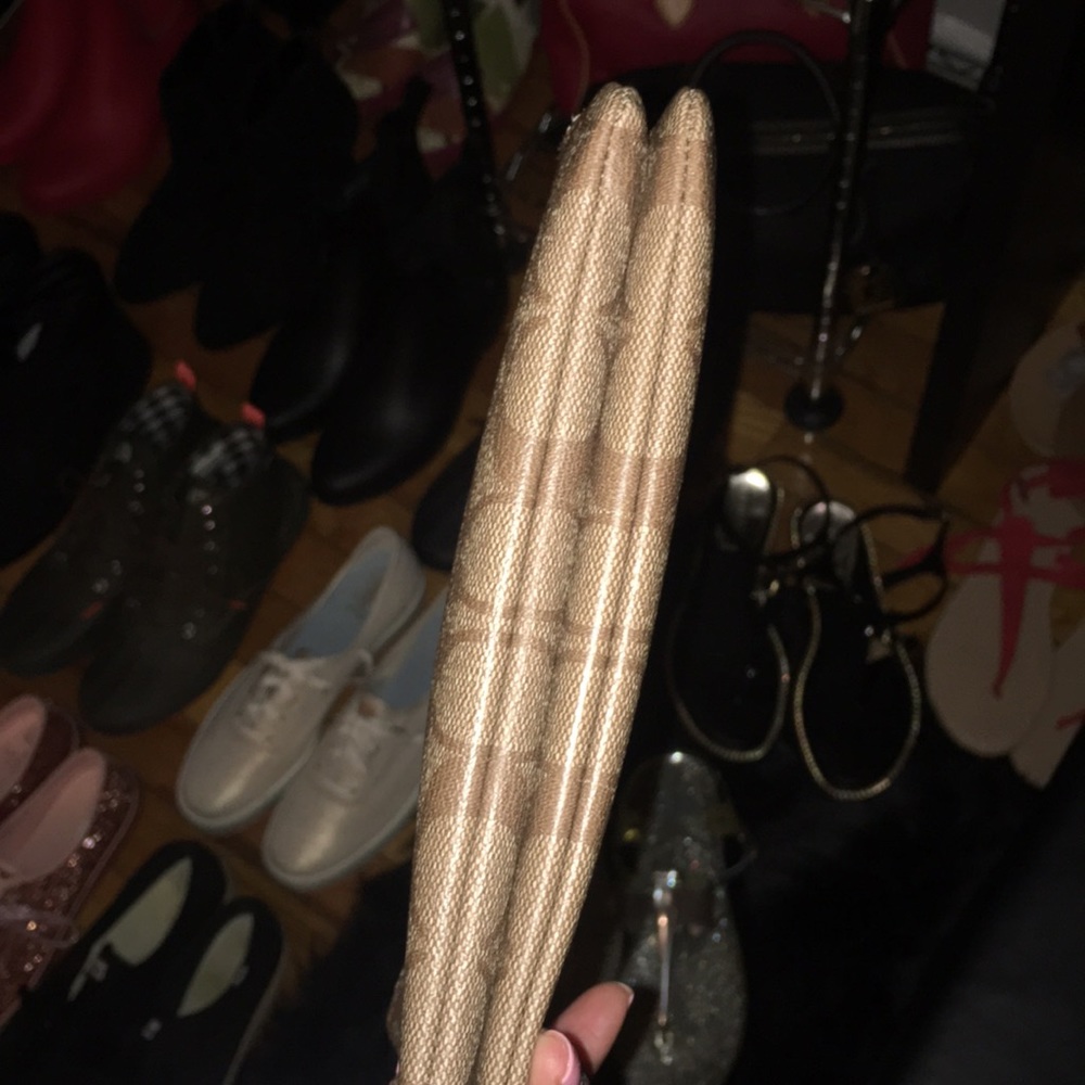 Coach wristlet - Picture 2 of 5
